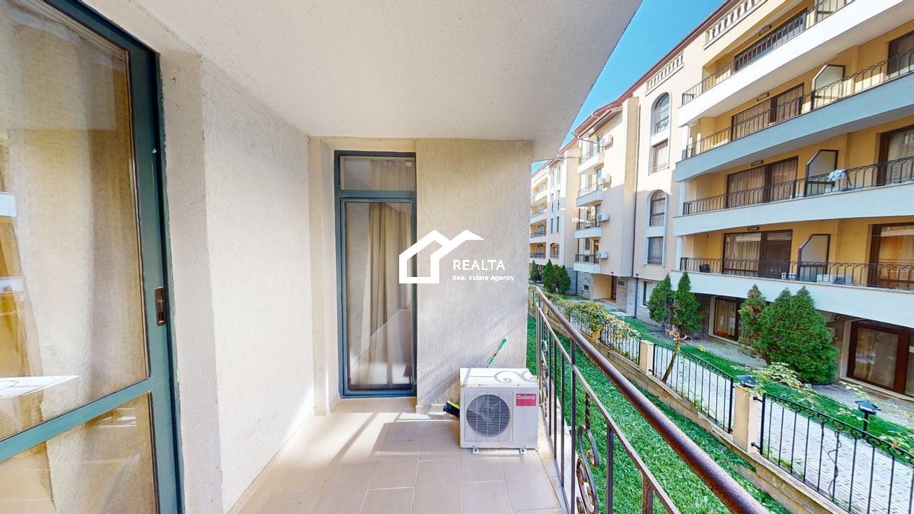 Avalon-D207-10202025_152354