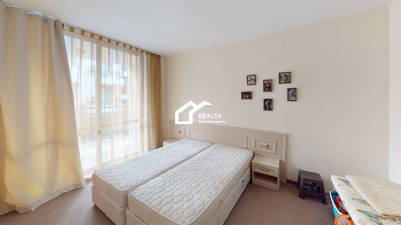 Avalon-D207-Bedroom 1