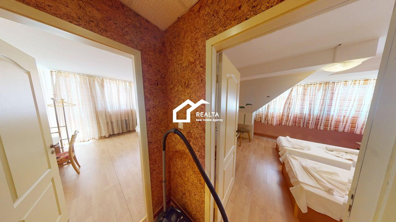 Sunny-Fort-D16-07022025_153642