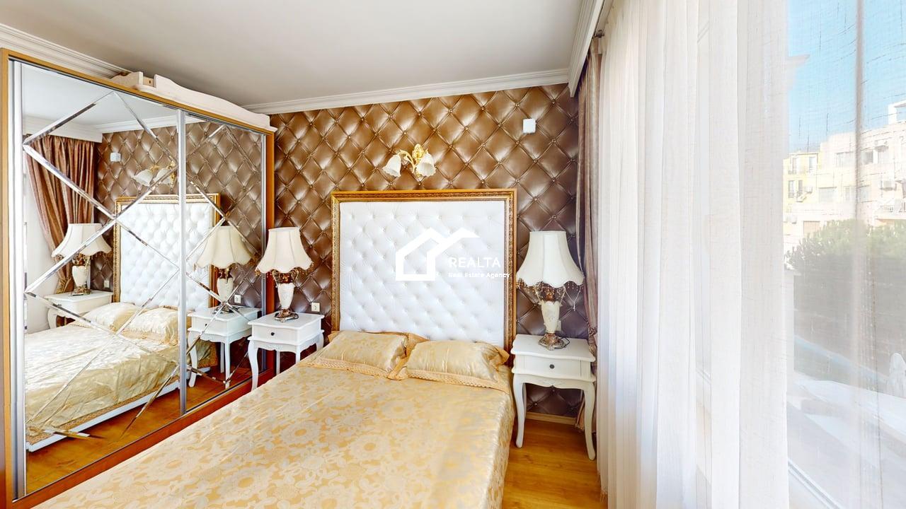 Sweet-Homes-3-Ap-B405-Bedroom