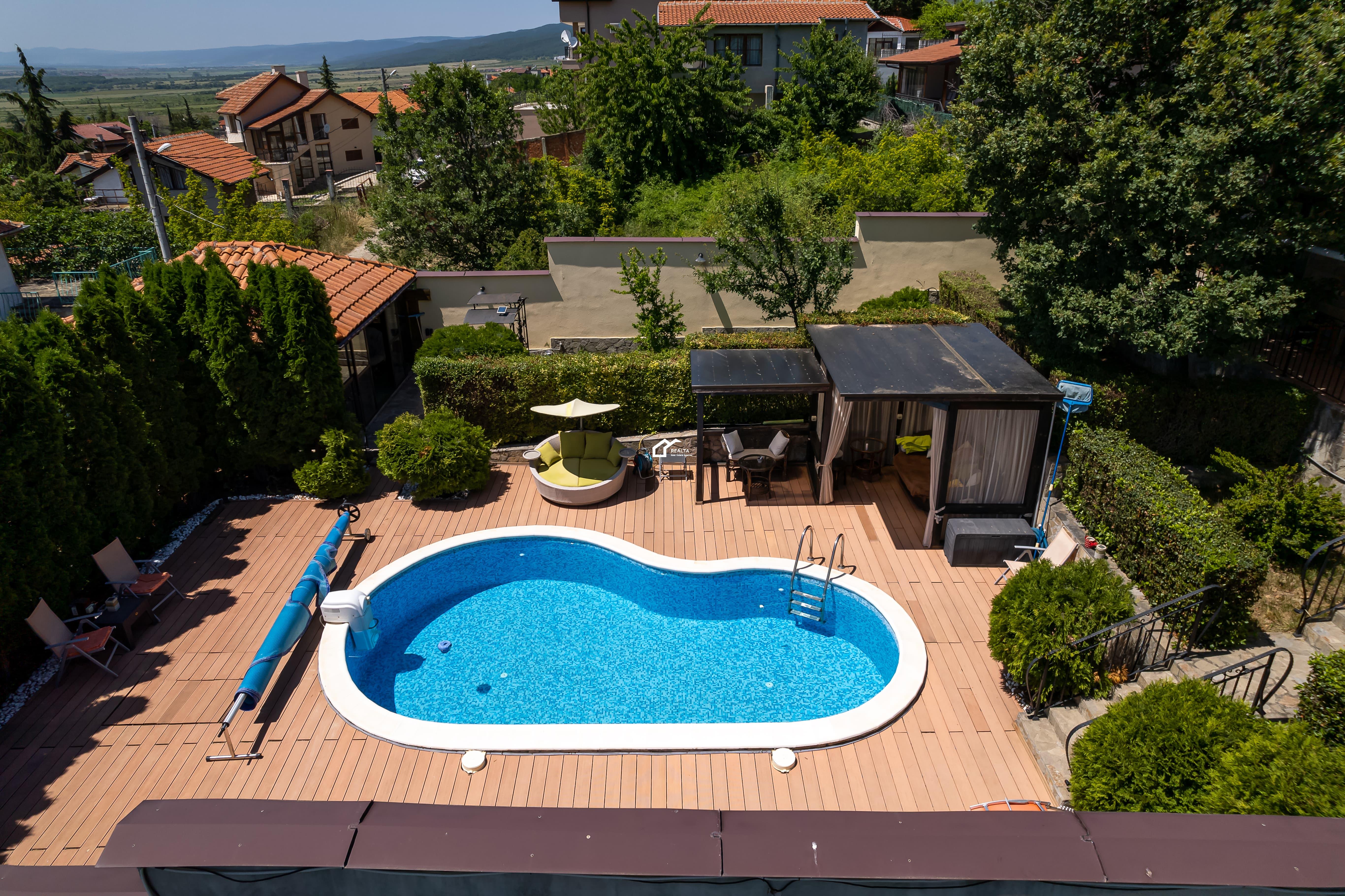 Кошарица — Kъща с басейн и гараж-80